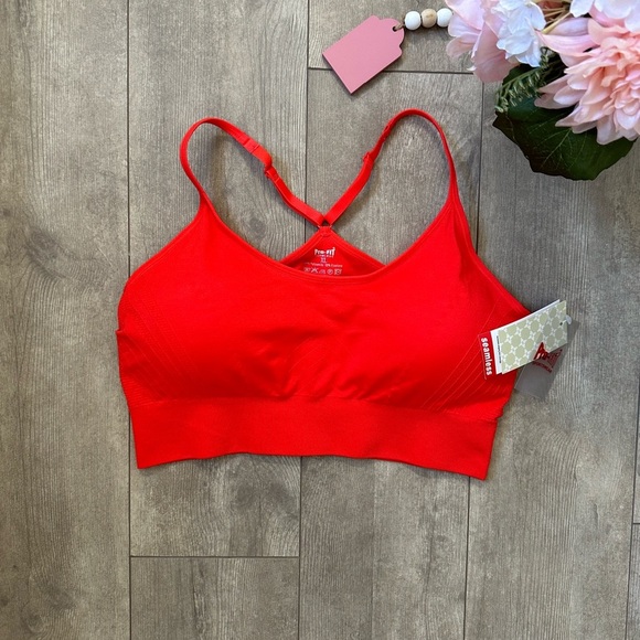 New Pro-Fit Woman’s XL Seamless Sports Bra Moisture Wicking Convertible Straps - Picture 4 of 15